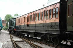 Carriage 1520 - Filming at the Bluebell Railway